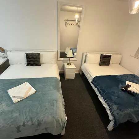 Cosmopolitan Comfort Private Bedrooms In Euston 106 *