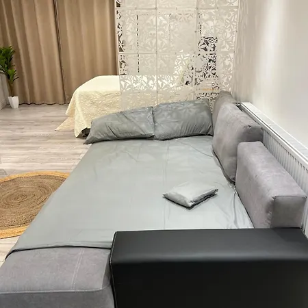 Charming Bedroom Flat Apartment London
