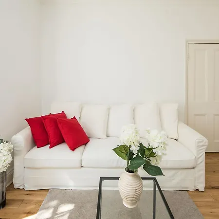 Apartment Marvellous Flat In Earls Court London