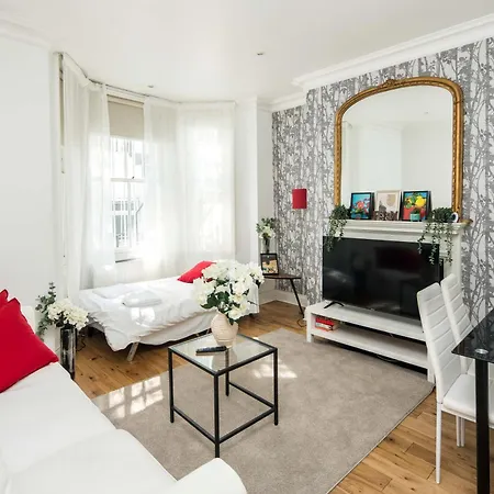 Marvellous Flat In Earls Court *