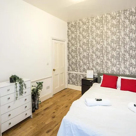 Marvellous Flat In Earls Court London