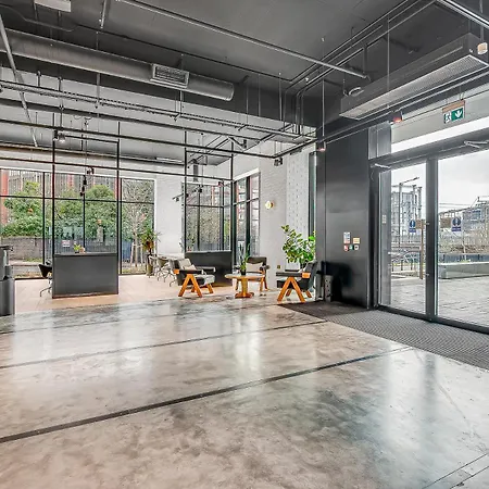 Modern King's Cross Apartment *
