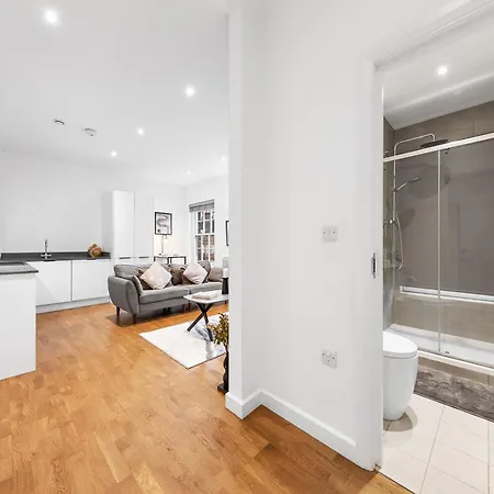 Appartement Modern One Bedroom Flat - Near Heathrow, Windsor Castle, Thorpe Park - Staines Tw18