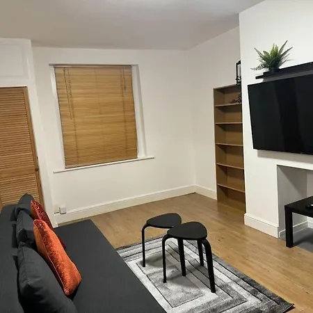 Manor Court * London