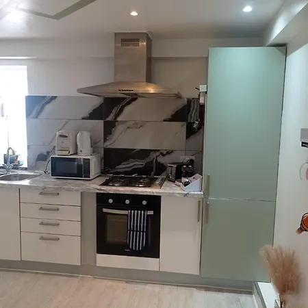 Charming Spacious 1-bed In