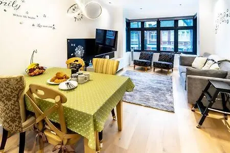 Modern Ealing Common Duplex London
