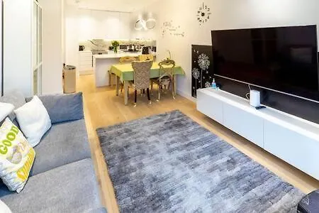 Modern Ealing Common Duplex *