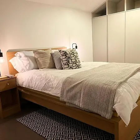 Apartment Camden Loft Apartment- 3 *