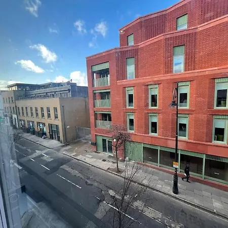 Camden Loft Apartment- 3