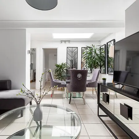The Clapham Apartment London