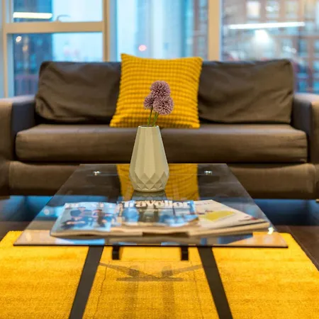 5-star Family 2br 2ba Central Apt