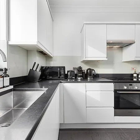 Apartment Designer In Central *
