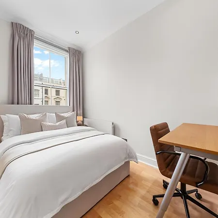 Apartment Designer In Central London