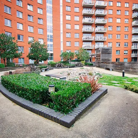 2 Bed Flat In Islington