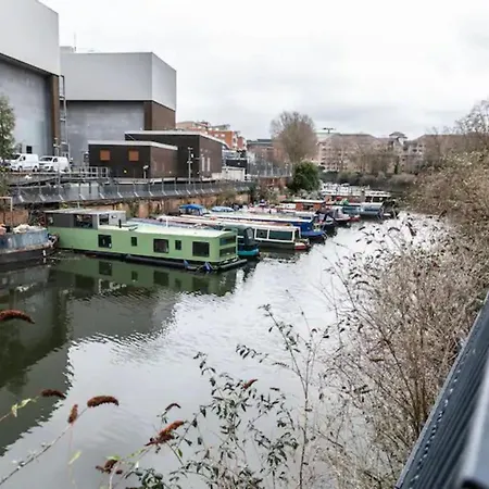 Pass The Keys Canal-view Flat Near Madame Tussauds * London