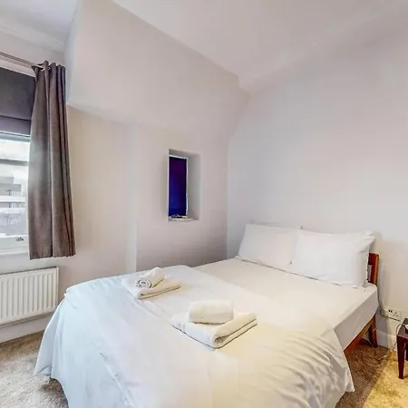 Modern 1bd Flat In Clapham Old Town *