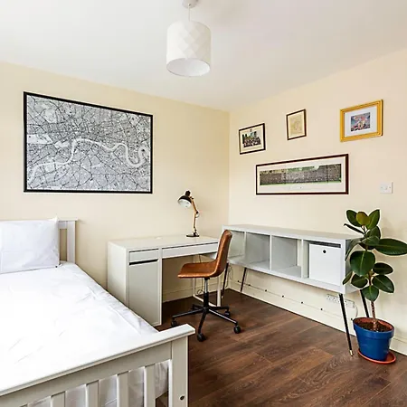 Holiday home Terraced Bermondsey House