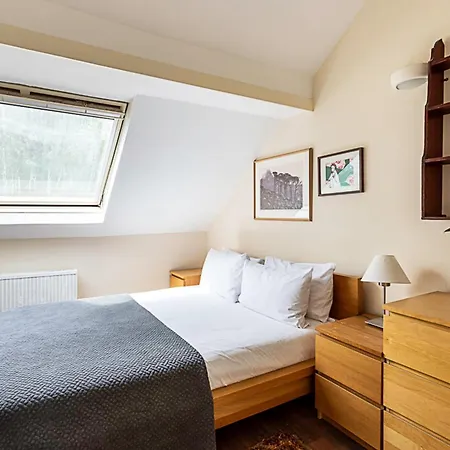 Terraced Bermondsey House Holiday home London