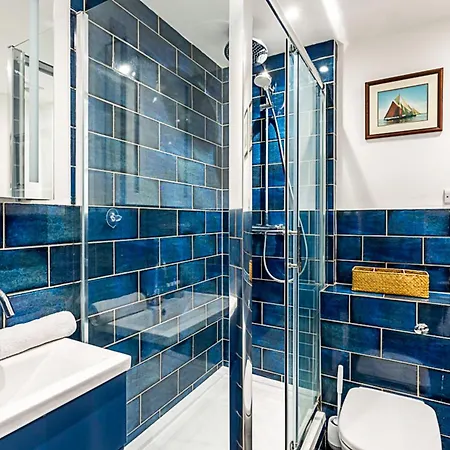 Terraced Bermondsey House Holiday home *