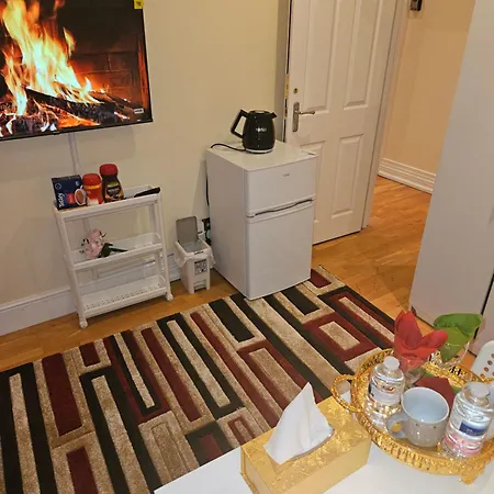 Apartamento Heathrow Mansion Shuttles *