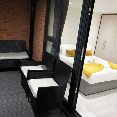 Aparthotel Queens Luxury Wembley Stadium -