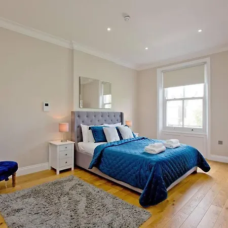 Apartment F7 Large 2bed Kensington London