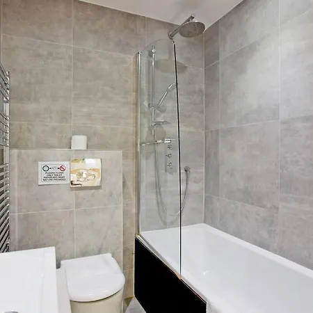 F1 Outstanding 1 Bed Duplex Apartment London
