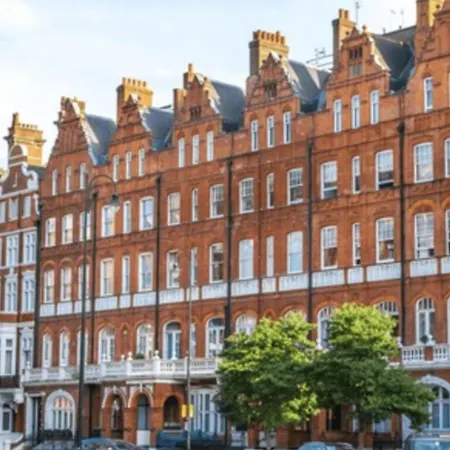 Chelsea 2 People Balcony Location London