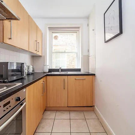 Apartment The Maida Vale Flat *