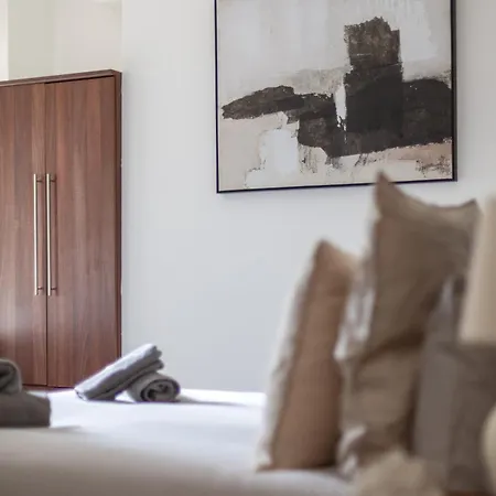 The Maida Vale Flat * London