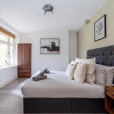 Apartment The Maida Vale Flat *