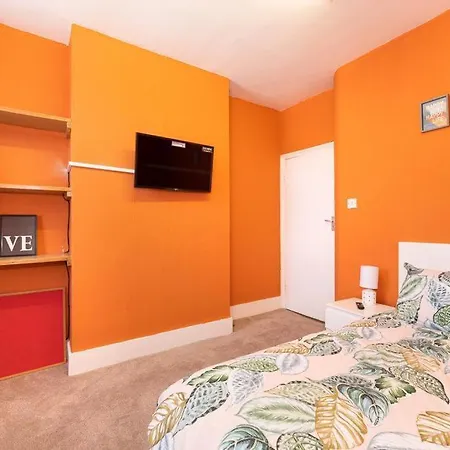 Barking Road Comfy House Homestay