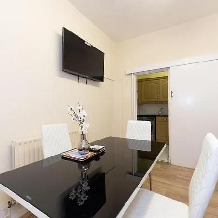 Barking Road Comfy House Habitación en casa particular Londres
