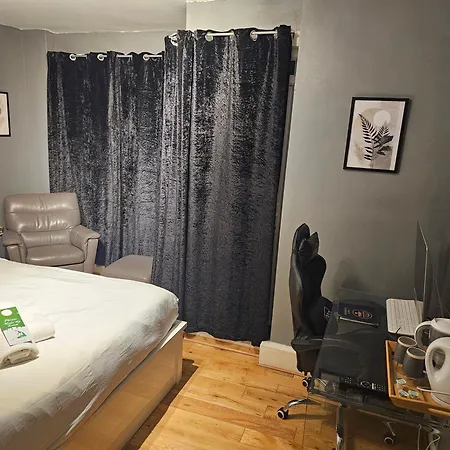 Quarto em Acomodações Particulares Umbrella Woolwich Londres