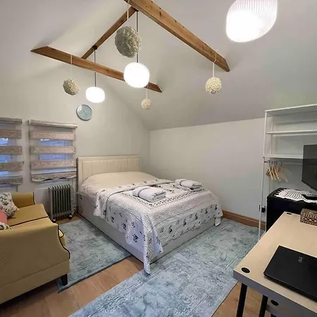 Charming Private Guest house