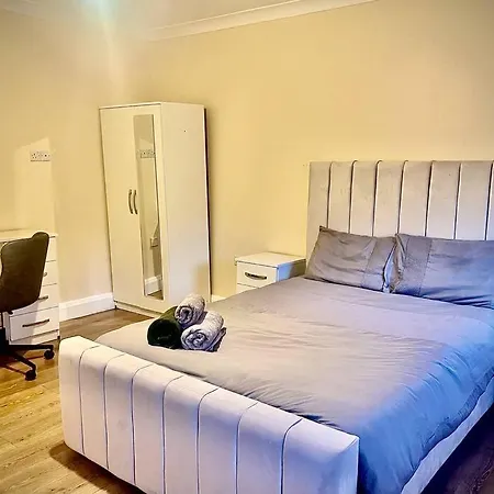 C.london, Zone 1. Double Studio, Moments From Oxford St