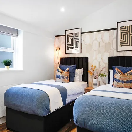 Apartment Cosy And Stunning Abode In