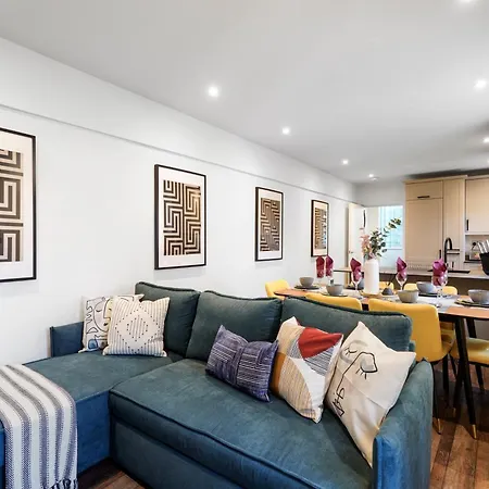 Apartment Cosy And Stunning Abode In London