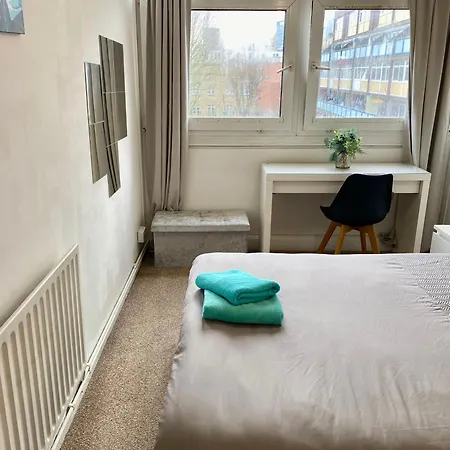 Kingward Apartment London