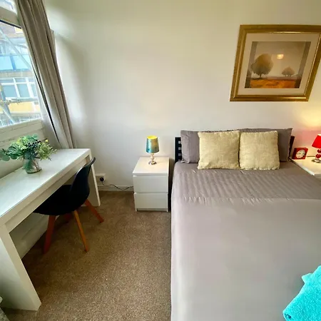 Kingward Apartment