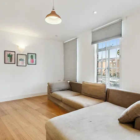 Cozy Stockwell Apartment London