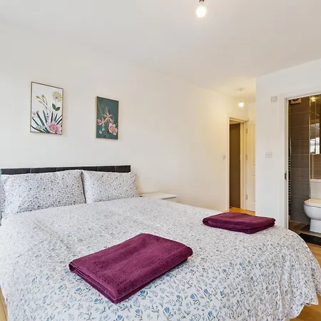 Cozy Stockwell Apartment London