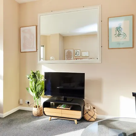 Apartment The Crystal Palace Crib - Lovely 1bdr Flat