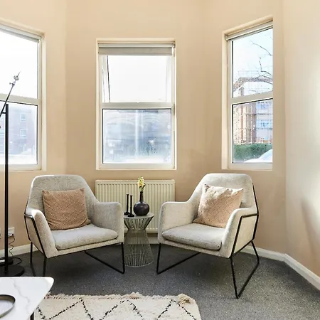 The Crystal Palace Crib - Lovely 1bdr Flat *