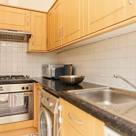 The Crystal Palace Crib - Lovely 1bdr Flat Apartment