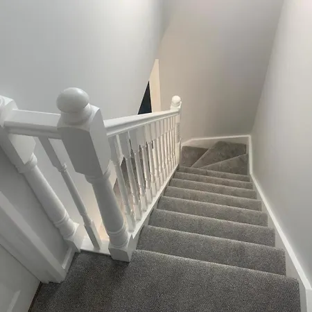 Bed & Breakfast Heaven Cheam