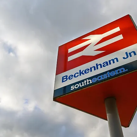 Stylish Beckenham