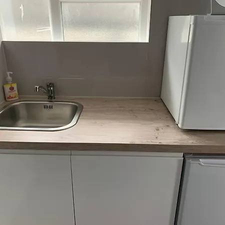 Modern Brand New Build Studio Apartment London