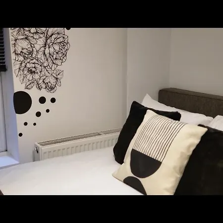 Innit Townhouse * Лондон