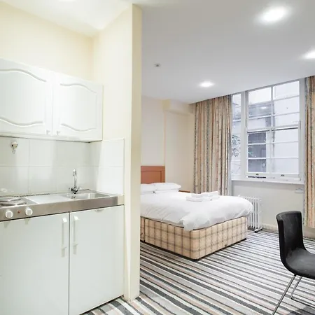 Hotel Amber Hotel-suites 3*